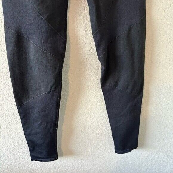 ThirdLove Black Flex Seamless Compression High-Waist Leggings Size M - Picture 7 of 8